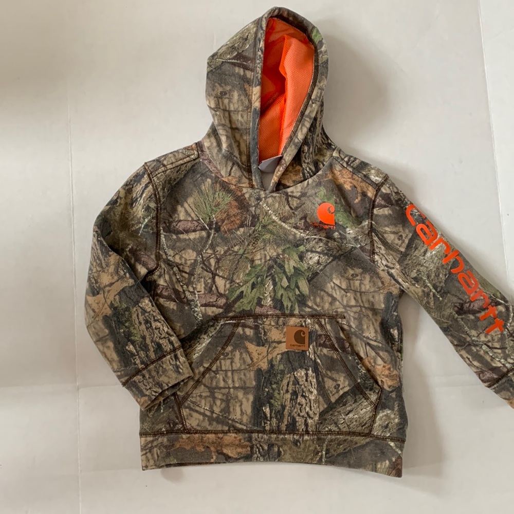 Boys carhartt pull over sweatshirt size 5.